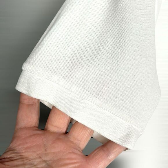 Comme Des Garçons PLAY Polo Shirt Tee
White Cotton Short Sleeve Women’s size M - Picture 7 of 13